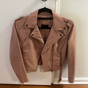 Dusty pink leather jacket by BE COOL size M.